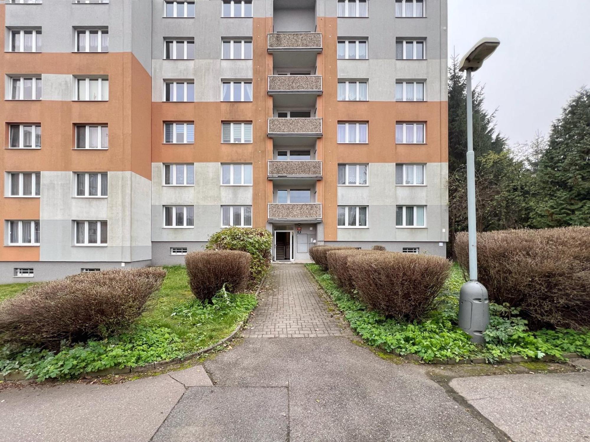 Apartment Jana's Wow Apt, 3 Room, Free Parking, 15'airpt, 25'city